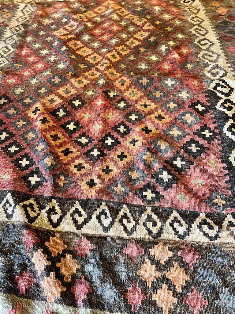 AZTEC RUG