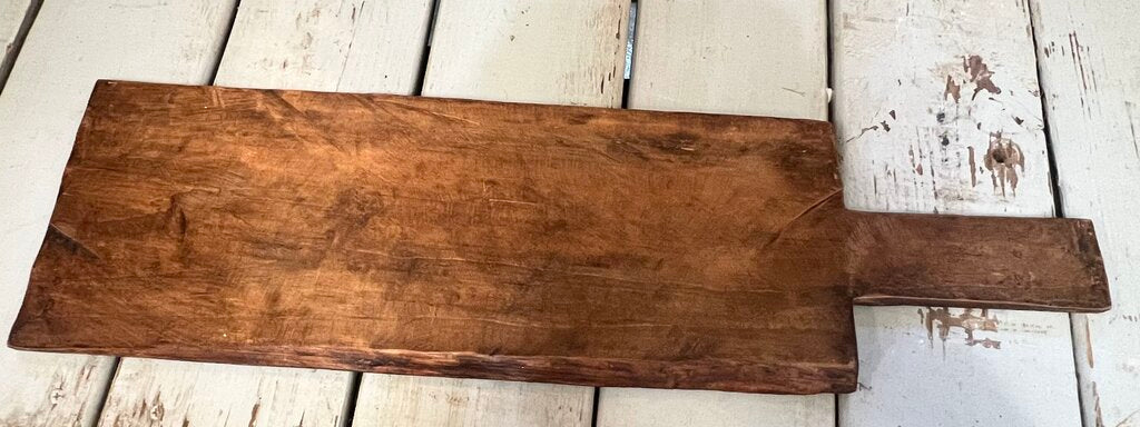 WOODEN CHEESE BOARD