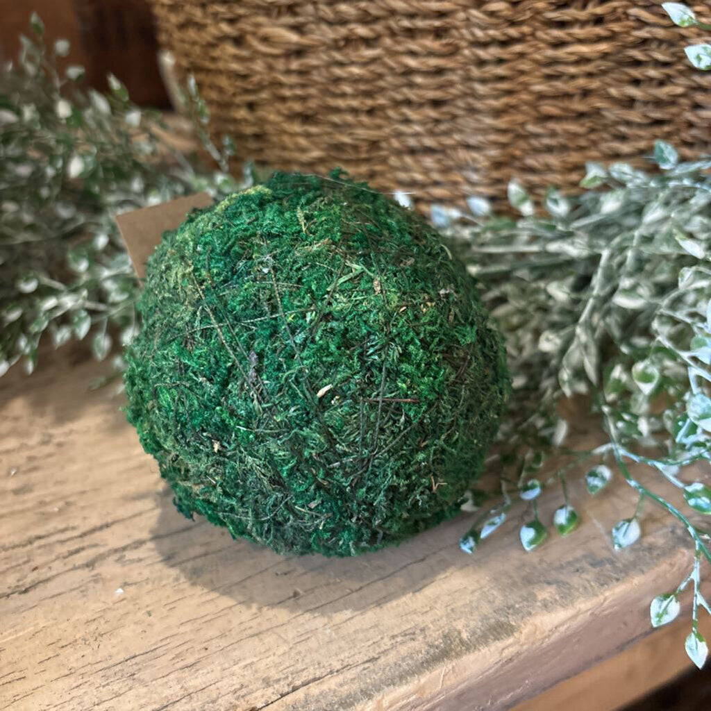 MOSS BALL
