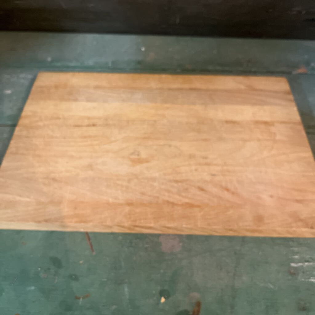 RECTANGLE CUTTING BOARD