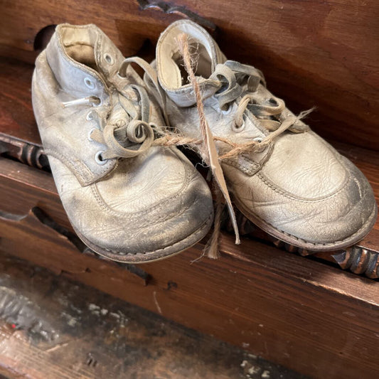 LEATHER BABY SHOES