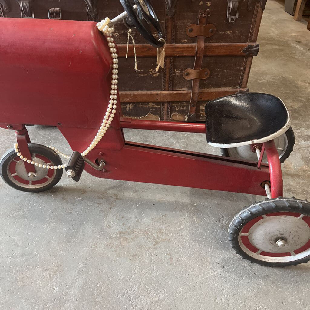 VINTAGE TRACTOR PEDAL CAR RED METAL