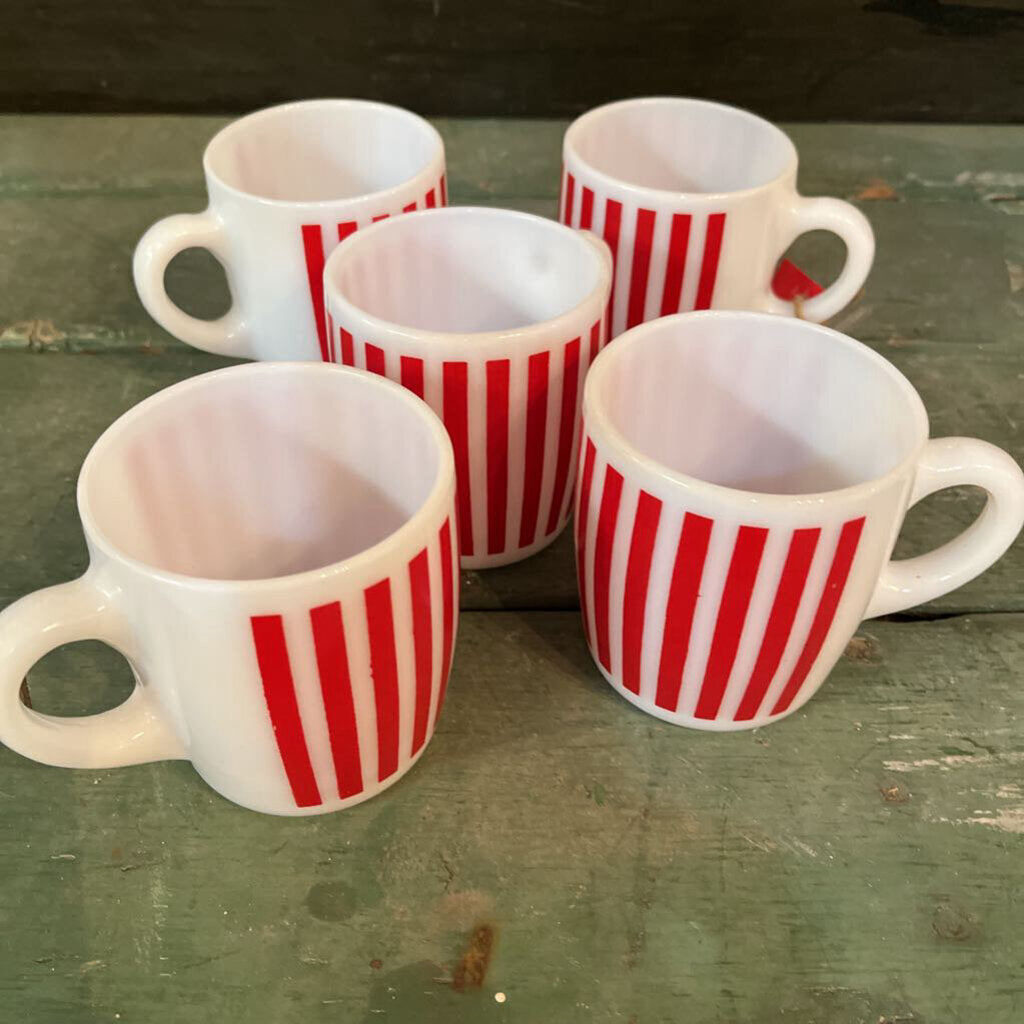 SET OF 5 VINTAGE ALTLAS MILK GLASS MUG