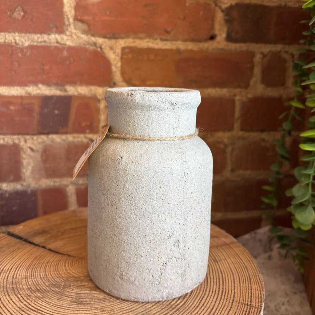 TRACE BUD VASE