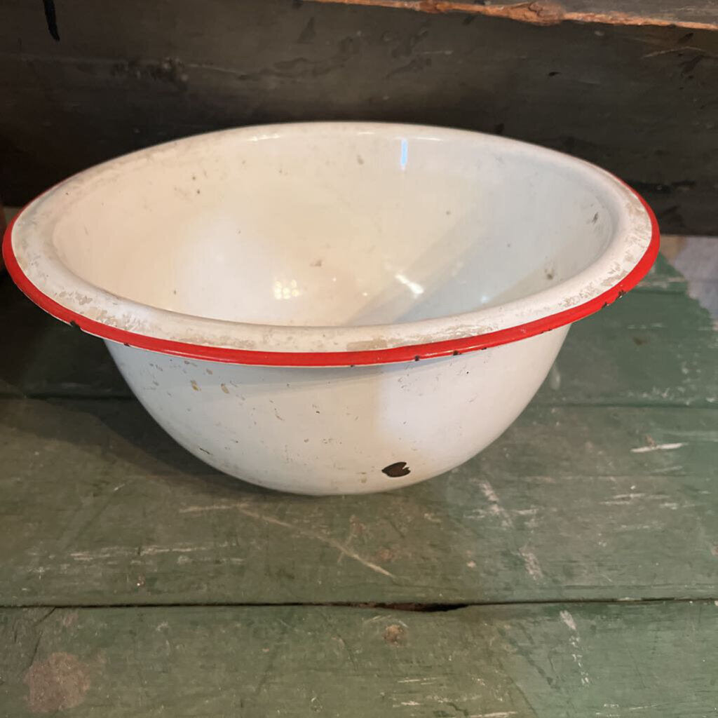 VINTAGE WHITE LARGE ENAMEL BOWL WITH RED TRIM