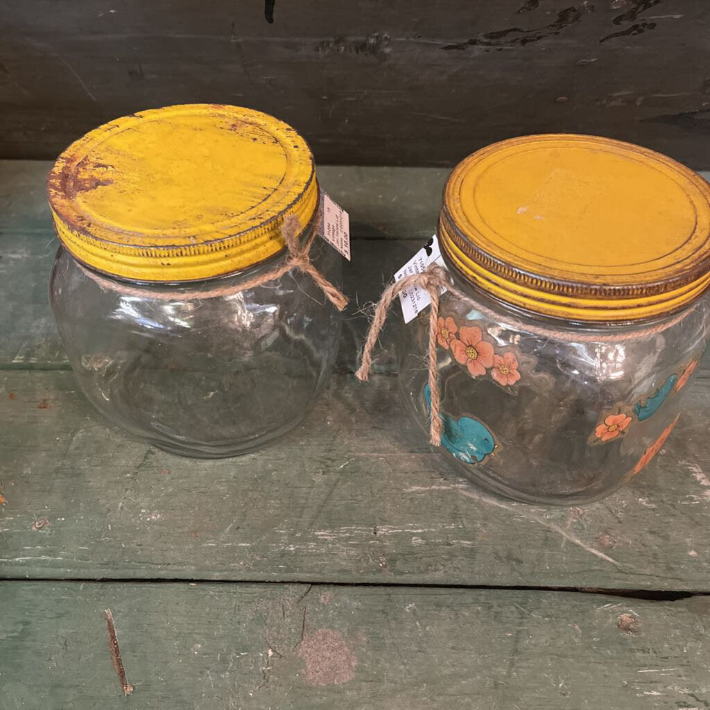 VINTAGE HOOSIER SQUARE GLASS CANISTER JAR WITH YELLOW METAL LID