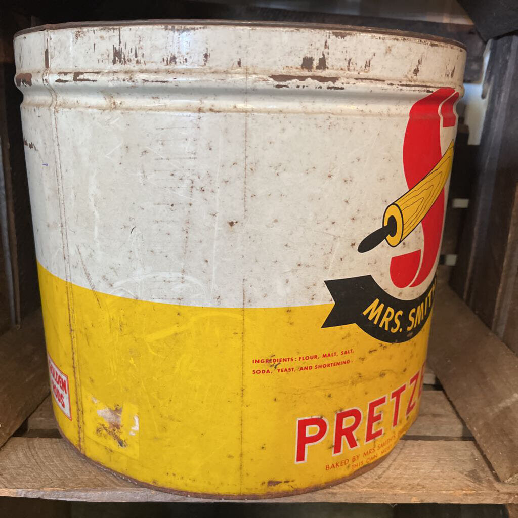 Mrs Smith Pretzel Tin