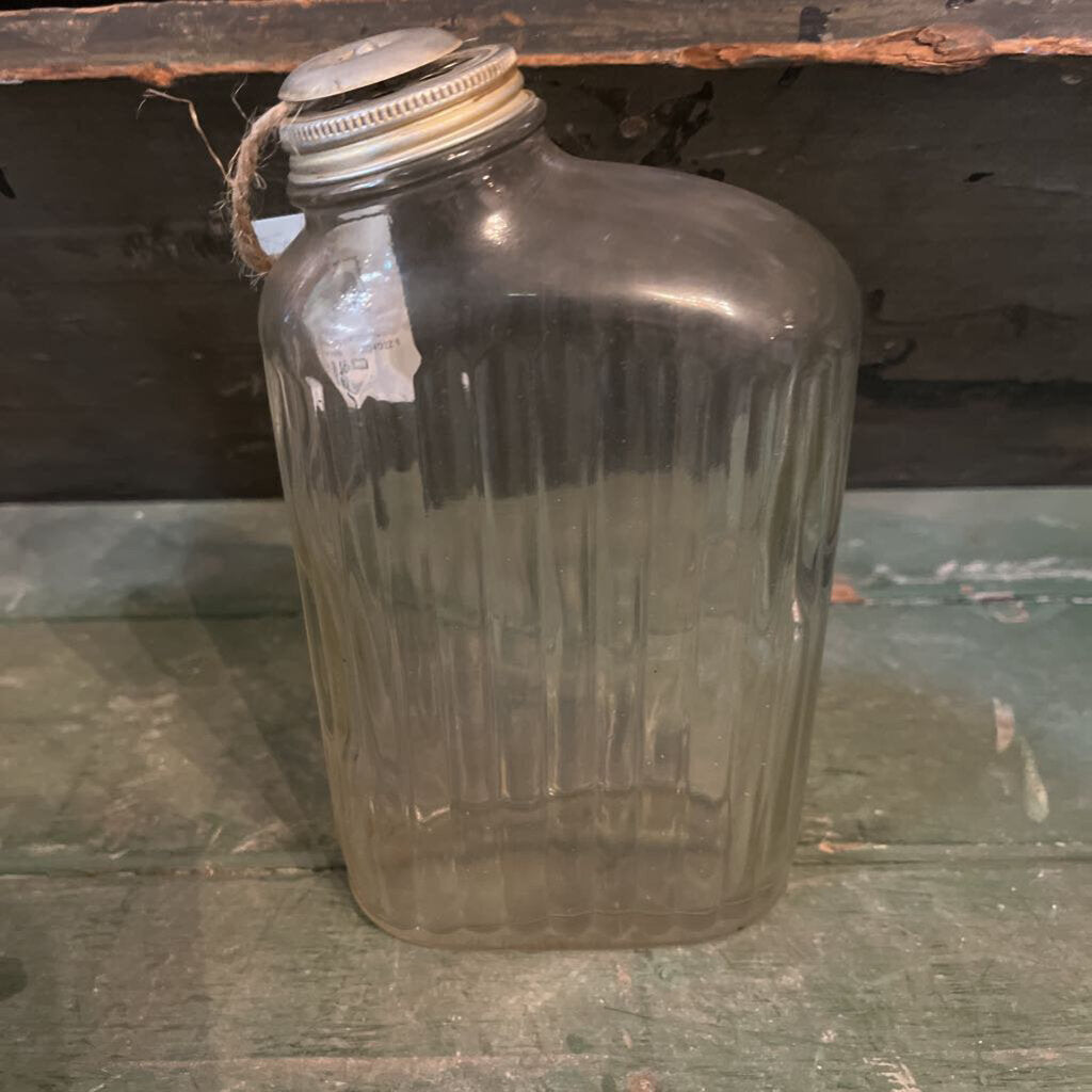 VINTAGE ANCHOR HOCKING 32OZ RIBBED REFRIGERATOR BOTTLE WITH CAP