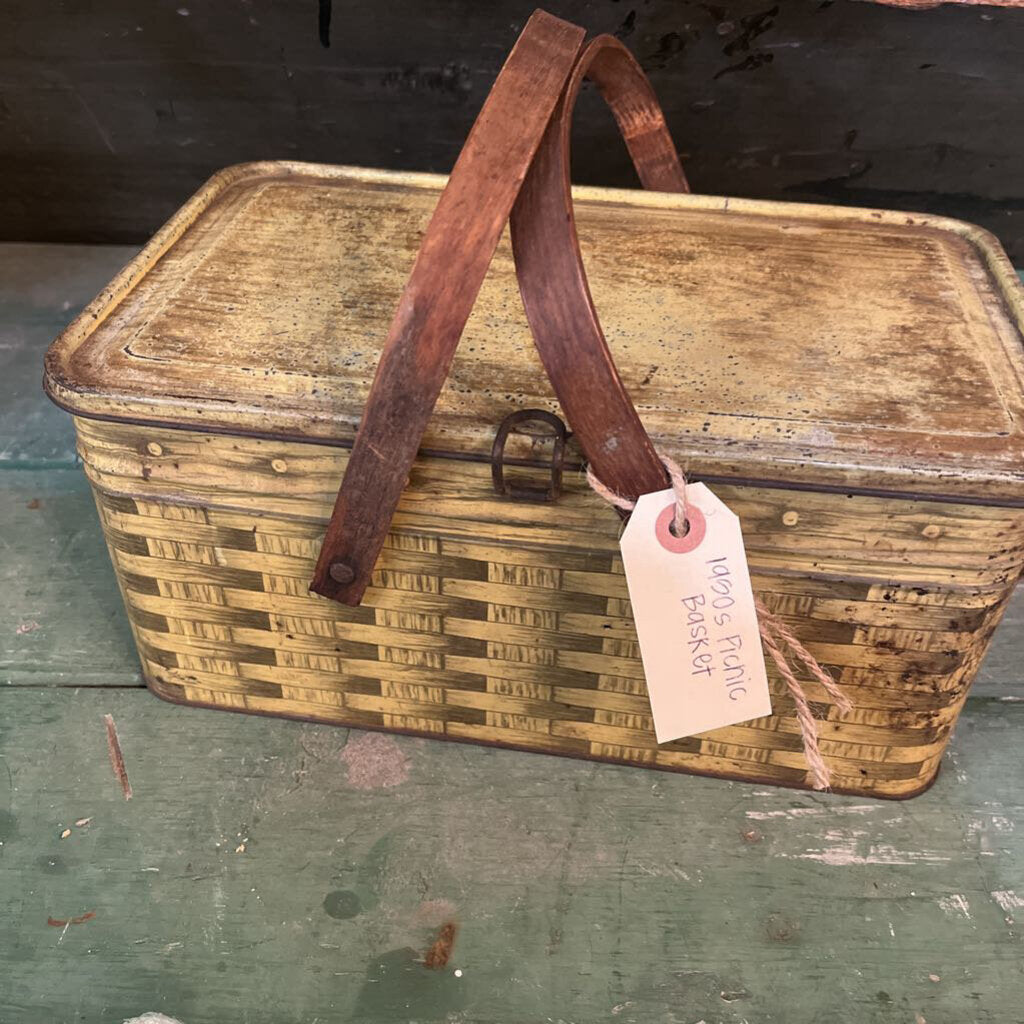 1950sMetal Picnic Basket