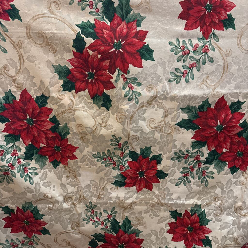 POINSETTA AND BERRYS TABLECLOTH