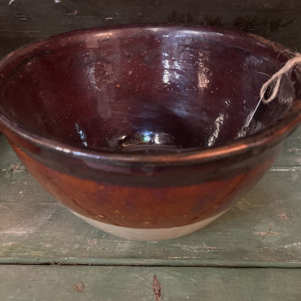 LARGE STONEWARE MIXING BOWL