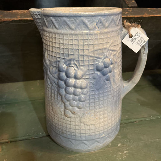 NORTHSTAR STONEWARE PITCHER BLUE &WHITE GRAPES AND LATTICE DESIGN