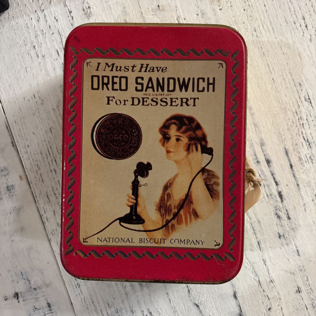 OREO SANDWHICH TIN