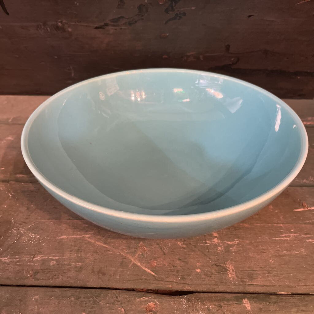 LARGE CERAMIC SERVING BOWL