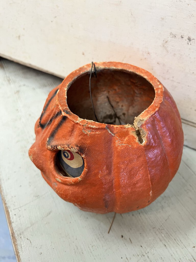 1940's PULP PAPER MACHE JACK O'LANTERN