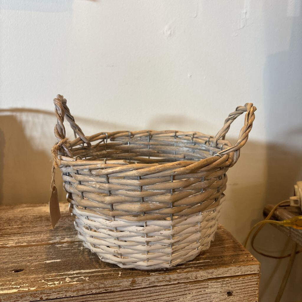 WILLOW BASKET