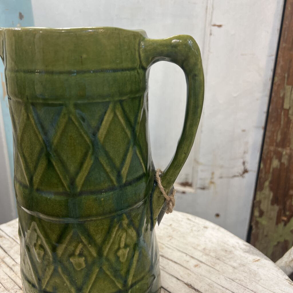 ALABAMA MAJOLICA PITCHER