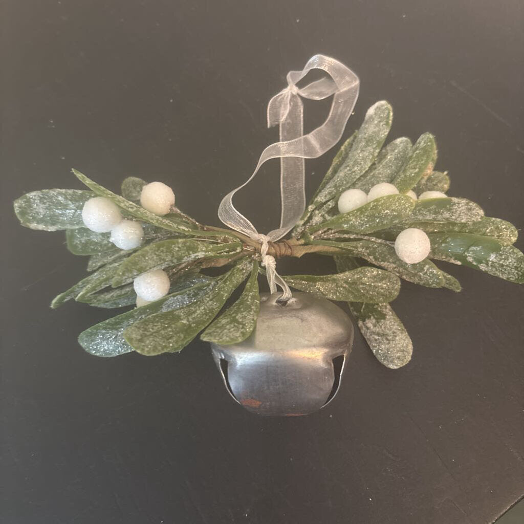 MISTLETOE BELL ORNAMENT