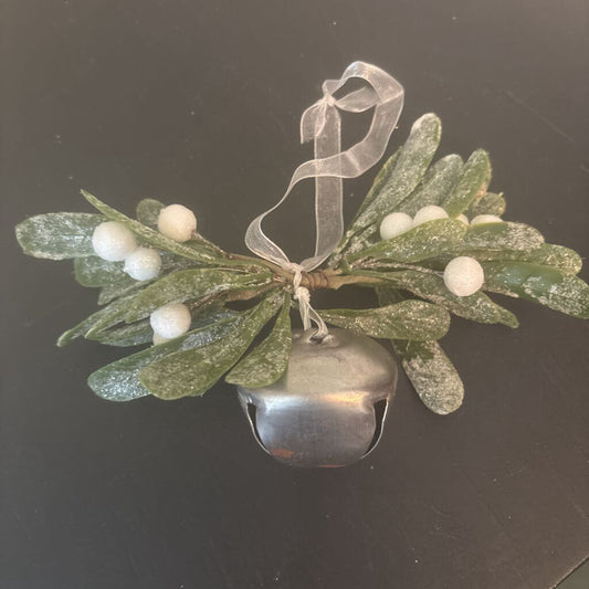 MISTLETOE BELL ORNAMENT