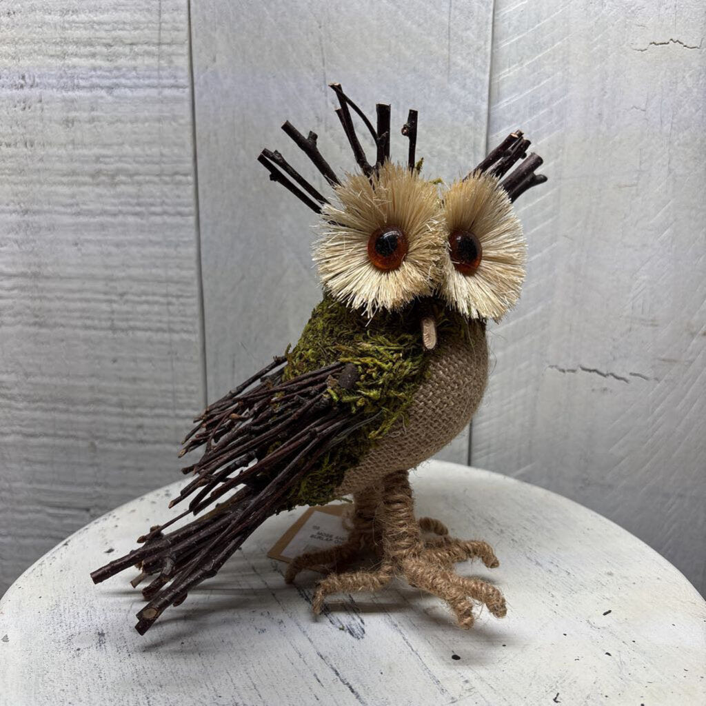 MOSS AND BURLAP OWL