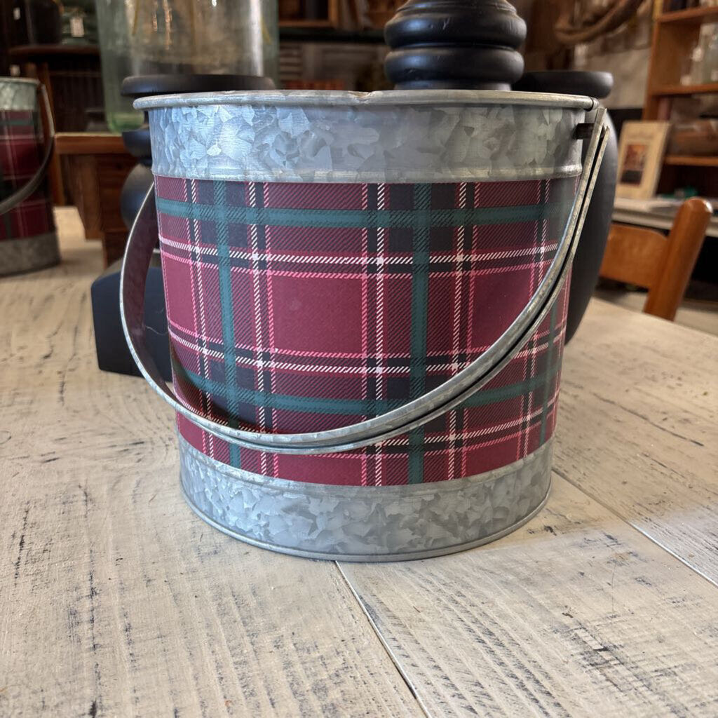 GALVANIZED PLAID BUCKET