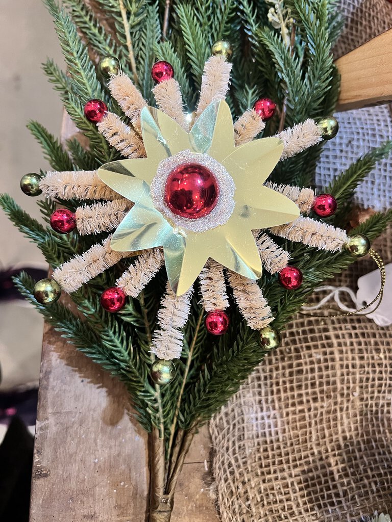 BRUSH STAR ORNAMENT