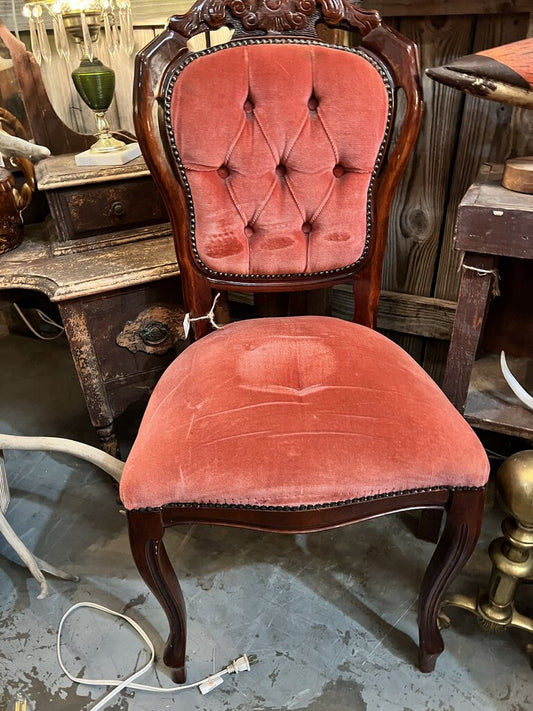 VELVET CHAIR