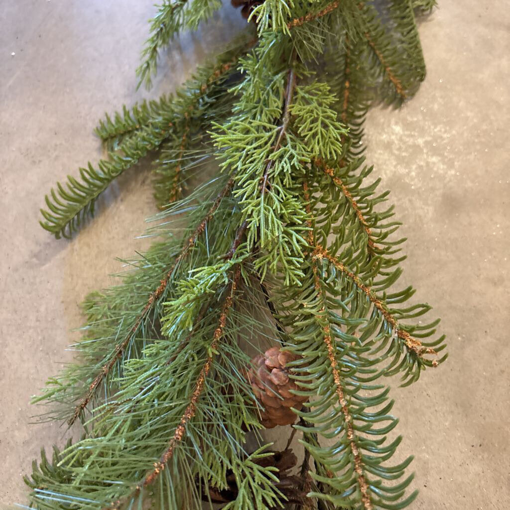 MIXED SAGE GARLAND