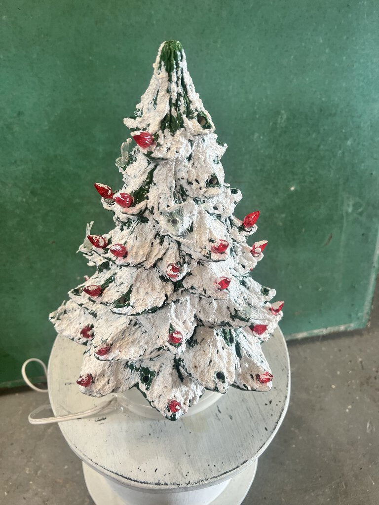 VINTAGE LIGHTED FLOCKED CERAMIC CHRISTMAS TREE