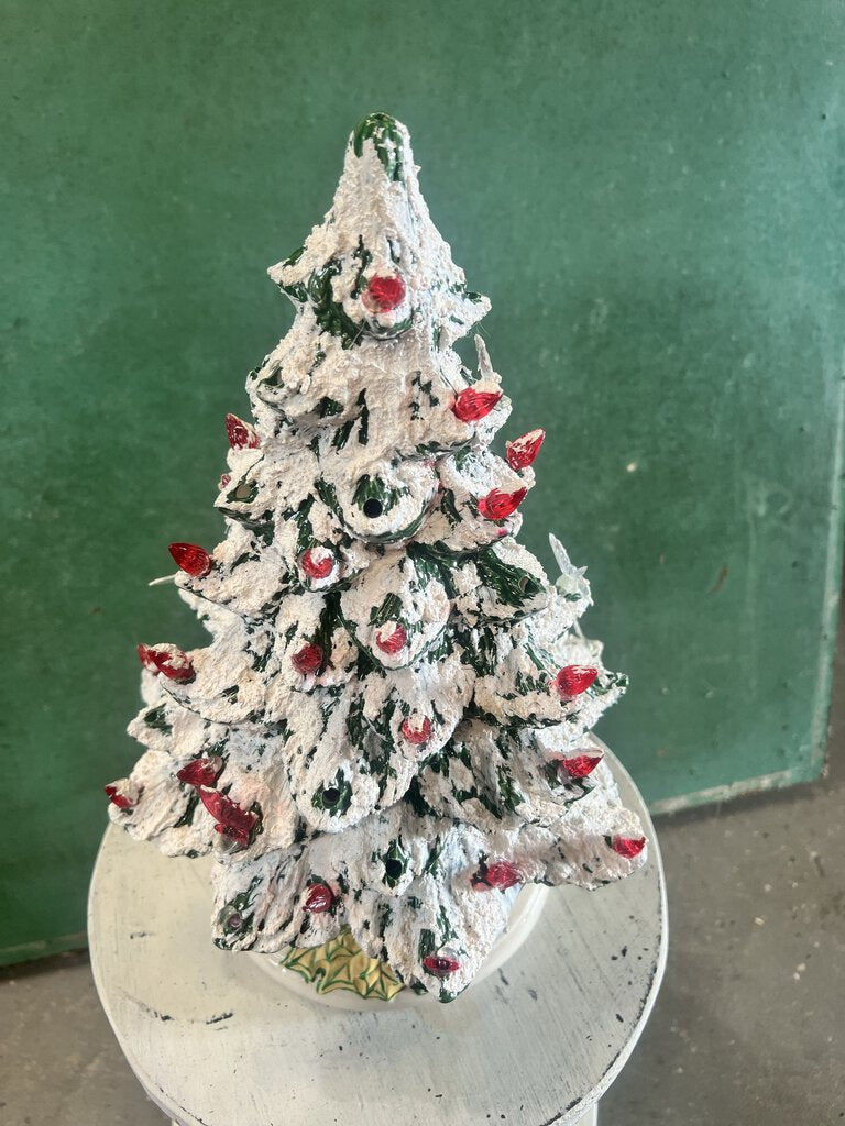 VINTAGE LIGHTED FLOCKED CERAMIC CHRISTMAS TREE