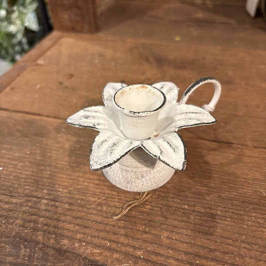 BLOOMING FLOWER TAPER HOLDER