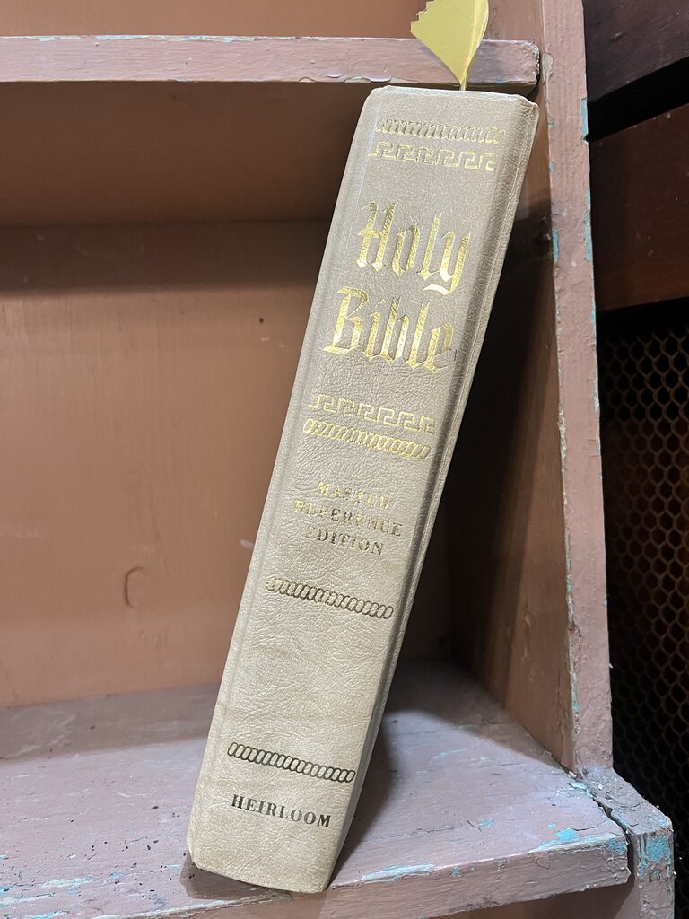 HOLY BIBLE COPYRIGHT 1988