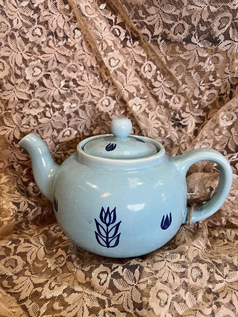 VINTAGE USA CRONIN TULIP TEAPOT