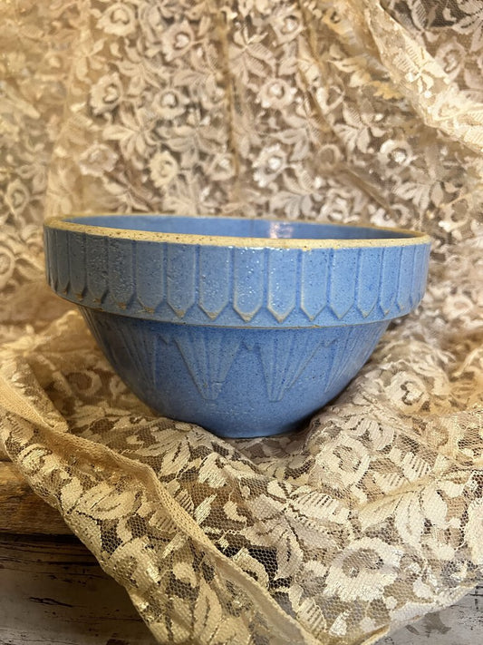 VINTAGE STONEWARE POTTERY BOWL