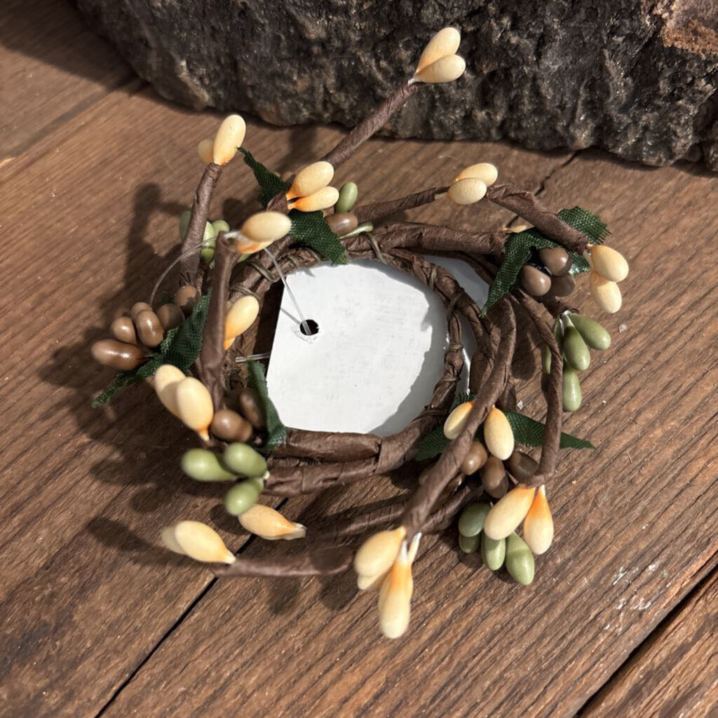 MINI PIP BERRY CANDLE RING
