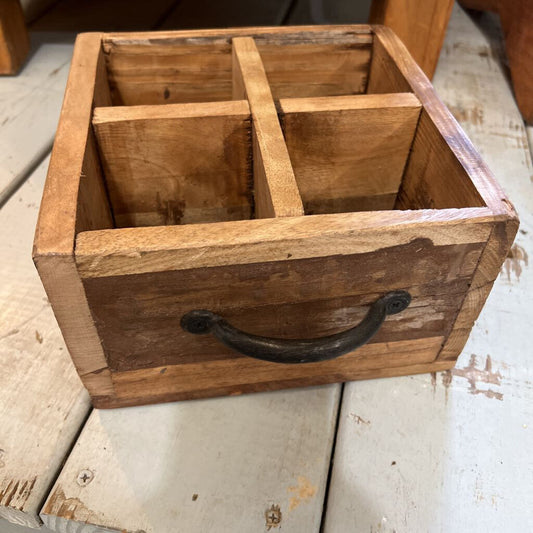 WOODEN BOTTLEBOX